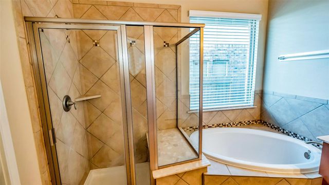 8807 Seguin Cove Lane, Richmond, TX 77407