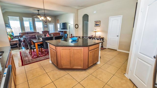 8807 Seguin Cove Lane, Richmond, TX 77407