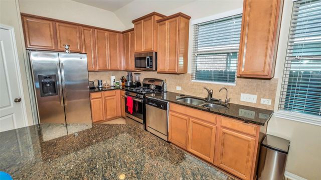 8807 Seguin Cove Lane, Richmond, TX 77407