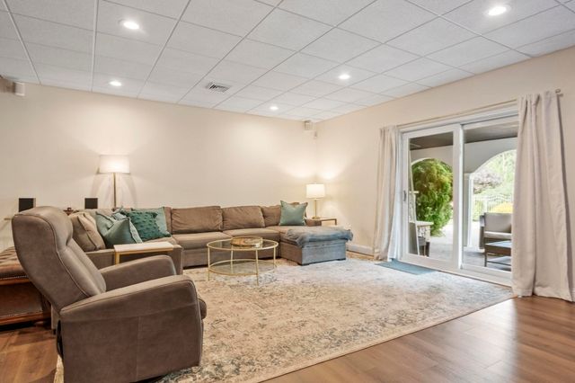 35 Sandy Ridge Road, Sterling, MA 01564