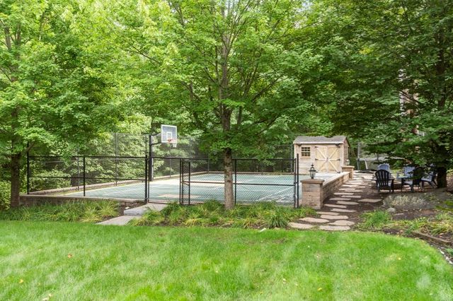 35 Sandy Ridge Road, Sterling, MA 01564