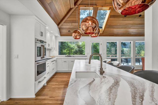 511 Kortum Canyon Rd, Calistoga, CA 94515