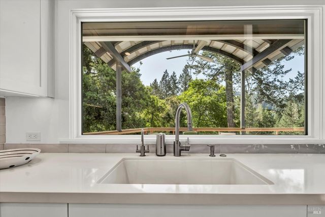 511 Kortum Canyon Rd, Calistoga, CA 94515