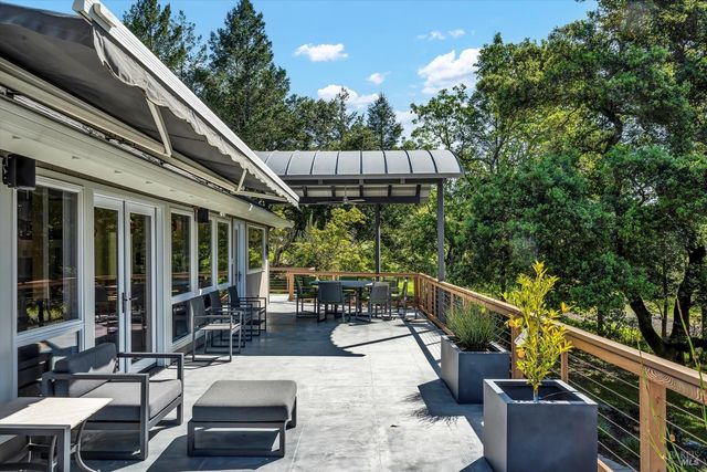 511 Kortum Canyon Rd, Calistoga, CA 94515