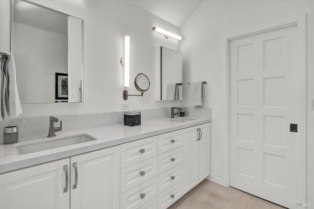 511 Kortum Canyon Rd, Calistoga, CA 94515