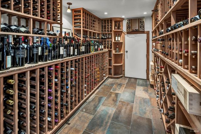 511 Kortum Canyon Rd, Calistoga, CA 94515