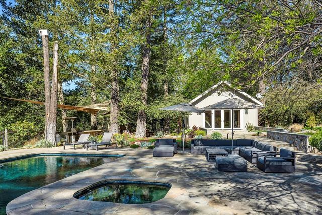 511 Kortum Canyon Rd, Calistoga, CA 94515