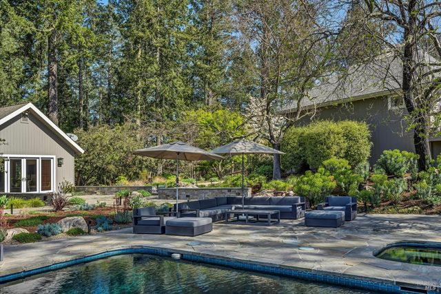 511 Kortum Canyon Rd, Calistoga, CA 94515
