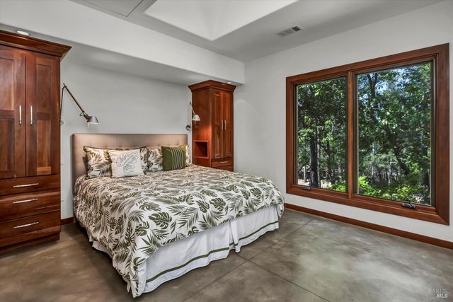 511 Kortum Canyon Rd, Calistoga, CA 94515