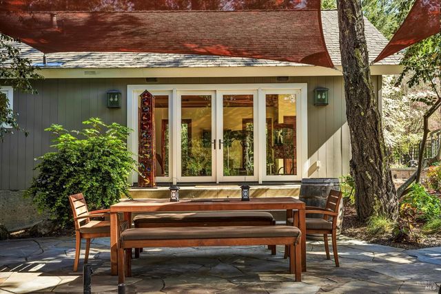 511 Kortum Canyon Rd, Calistoga, CA 94515