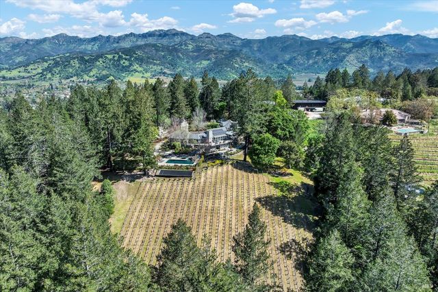 511 Kortum Canyon Rd, Calistoga, CA 94515