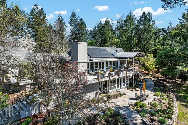 511 Kortum Canyon Rd, Calistoga, CA 94515