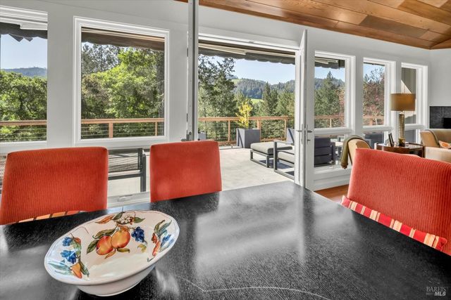 511 Kortum Canyon Rd, Calistoga, CA 94515