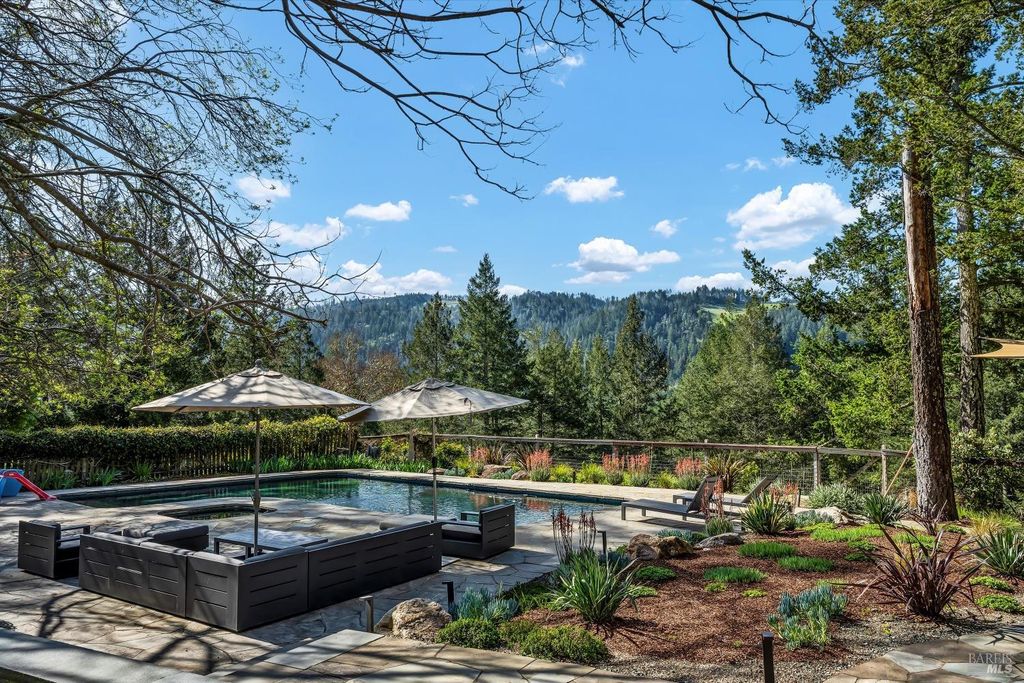 511 Kortum Canyon Rd, Calistoga, CA 94515