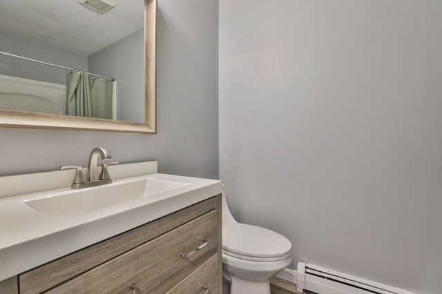 38 Shelburne Road, Merrimack, NH 03054