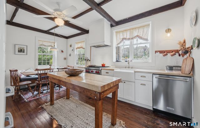 42 Little Road, Morris, CT 06763
