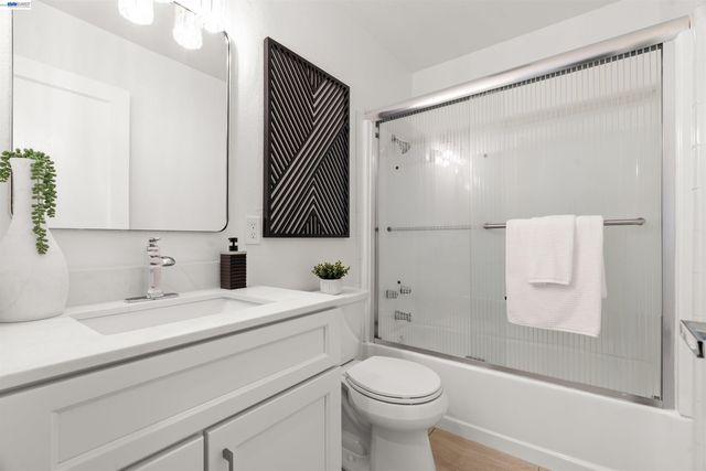 37226 Dutra Way, Fremont, CA 94536