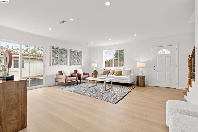 37226 Dutra Way, Fremont, CA 94536