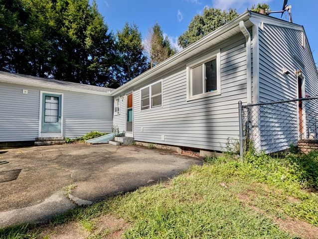 624 Granville Road, Westfield, MA 01085