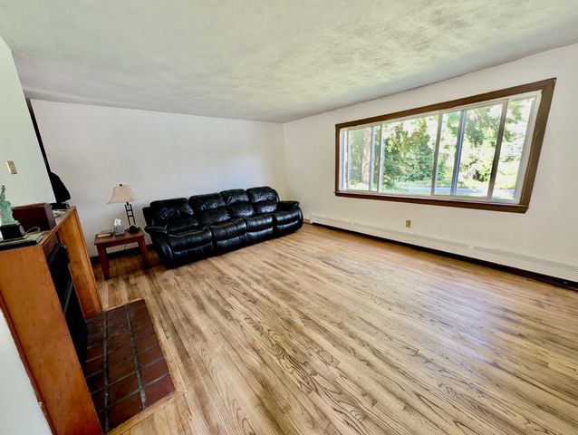 624 Granville Road, Westfield, MA 01085