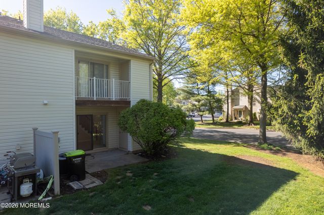 12 Stuart Drive 1, Freehold, NJ 07728