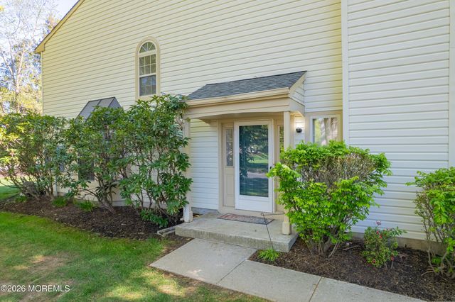 12 Stuart Drive 1, Freehold, NJ 07728