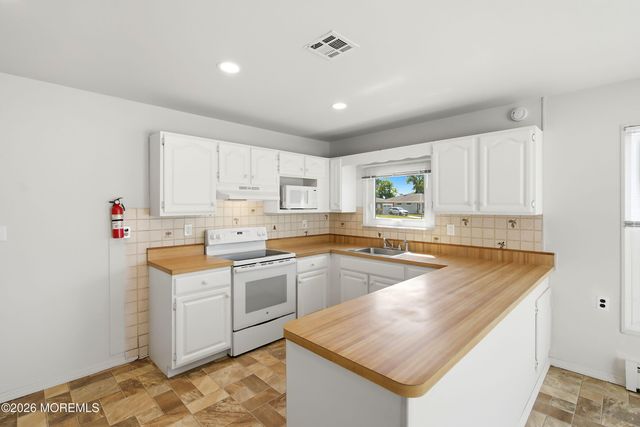 57 Liberta Drive, Toms River, NJ 08757