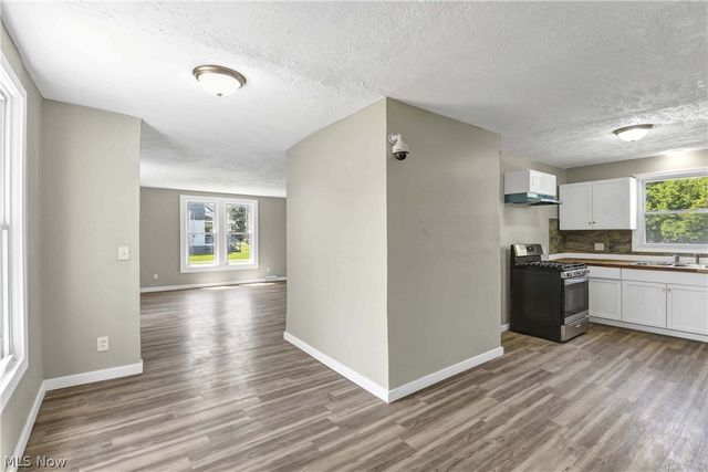 15413 Raymond Street, Maple Heights, OH 44137