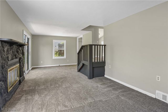 15413 Raymond Street, Maple Heights, OH 44137