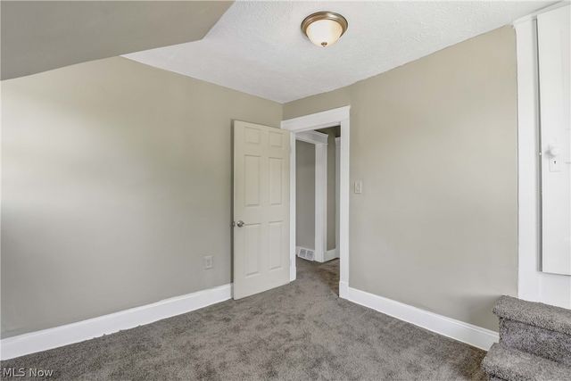 15413 Raymond Street, Maple Heights, OH 44137