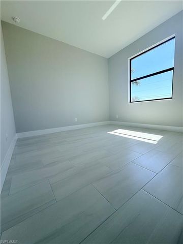 315 NW 3rd LN, Cape Coral, FL 33993