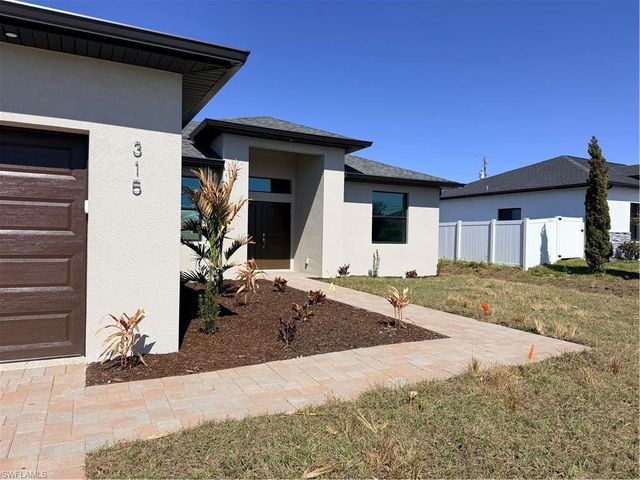 315 NW 3rd LN, Cape Coral, FL 33993