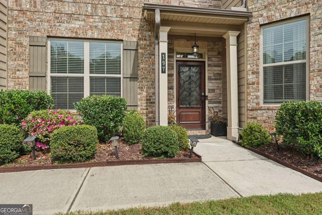 197 Hickory Pointe Drive, Acworth, GA 30101