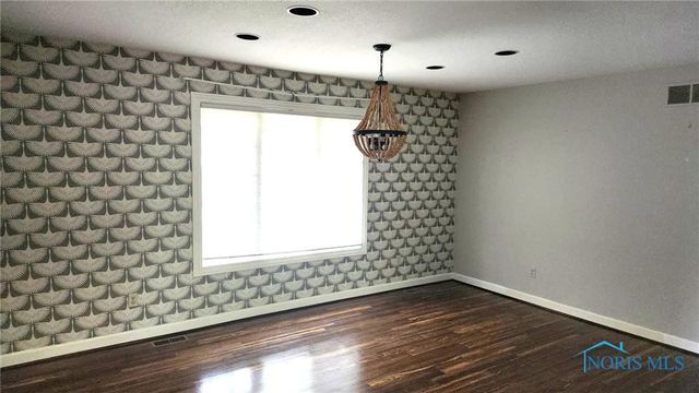 4733 High Oaks Boulevard, Toledo, OH 43623