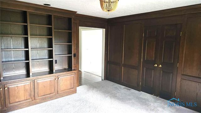 4733 High Oaks Boulevard, Toledo, OH 43623