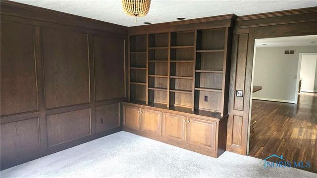 4733 High Oaks Boulevard, Toledo, OH 43623