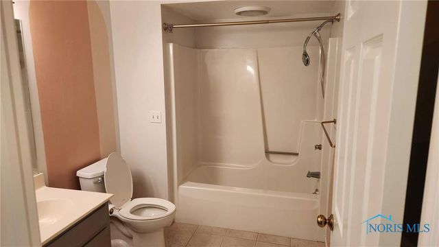 4733 High Oaks Boulevard, Toledo, OH 43623