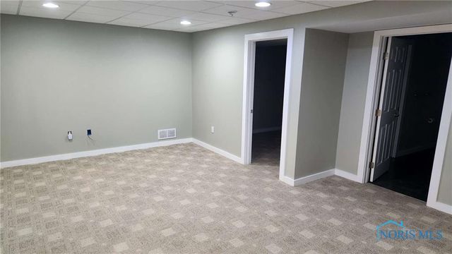 4733 High Oaks Boulevard, Toledo, OH 43623