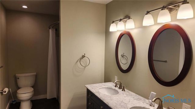 4733 High Oaks Boulevard, Toledo, OH 43623