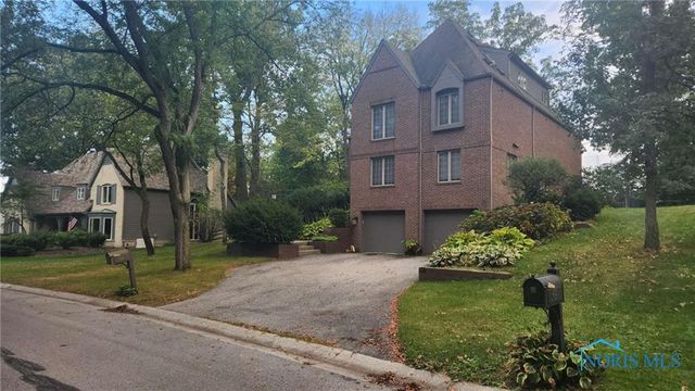 4733 High Oaks Boulevard, Toledo, OH 43623