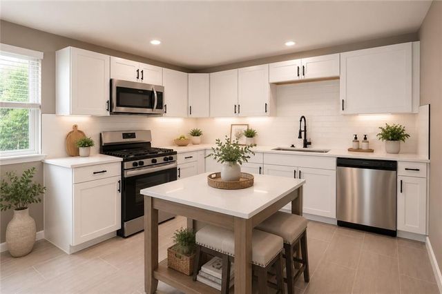 11003 Cambridge Avenue, Kansas City, MO 64134