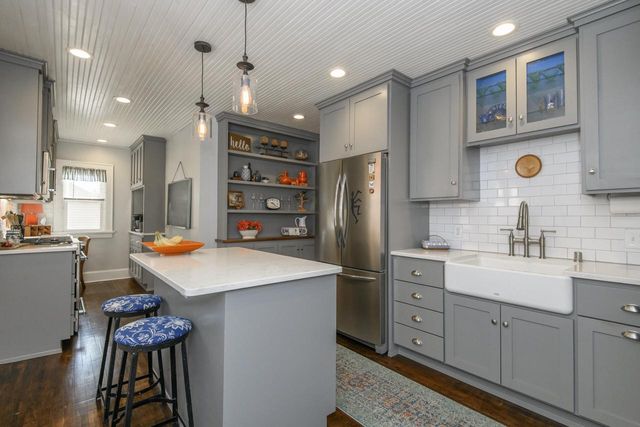 539 S 5th AVENUE, West Bend, WI 53090