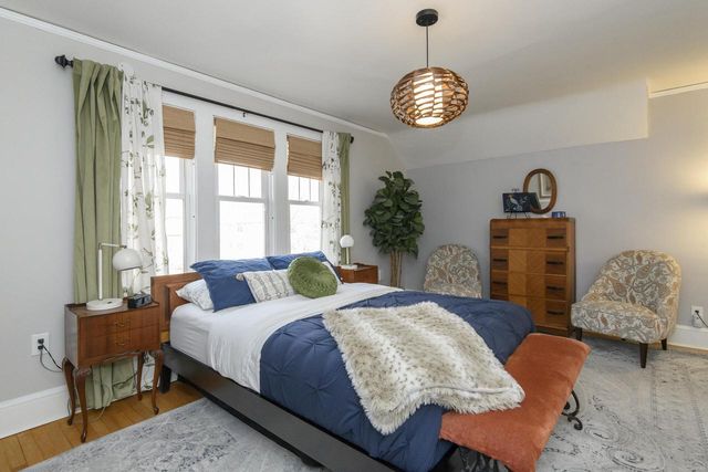 539 S 5th AVENUE, West Bend, WI 53090