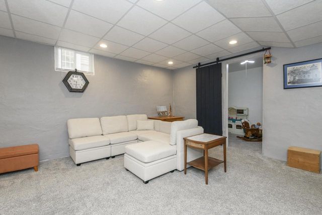 539 S 5th AVENUE, West Bend, WI 53090