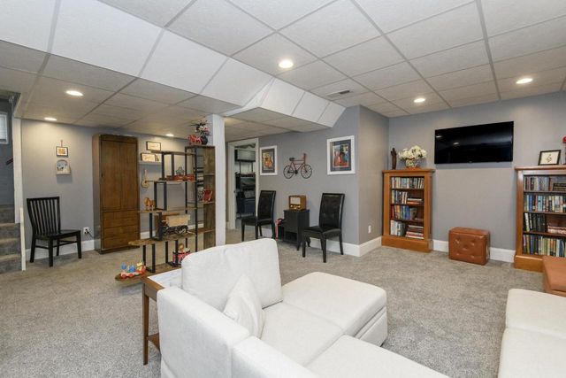 539 S 5th AVENUE, West Bend, WI 53090
