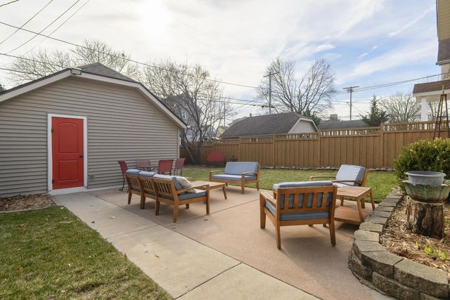 539 S 5th AVENUE, West Bend, WI 53090