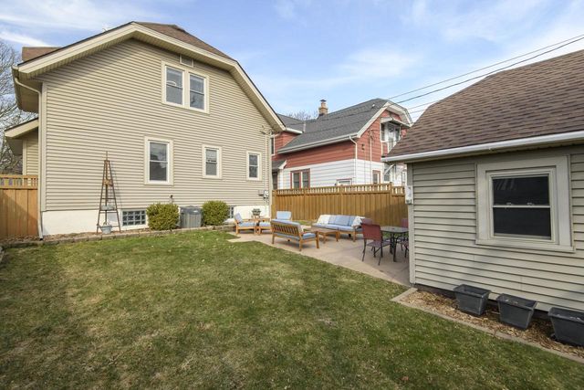 539 S 5th AVENUE, West Bend, WI 53090