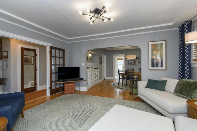 539 S 5th AVENUE, West Bend, WI 53090