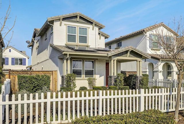 117 E Central Parkway, Mountain House, CA 95391