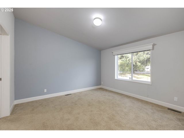 25110 Sw RED PRAIRIE Rd, Sheridan, OR 97378